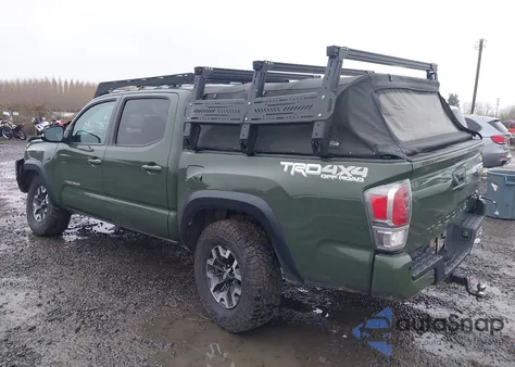 2021 Toyota Tacoma Trd Off-Road z USA, uszkodzony, nr VIN 3TMCZ5AN3MM408618